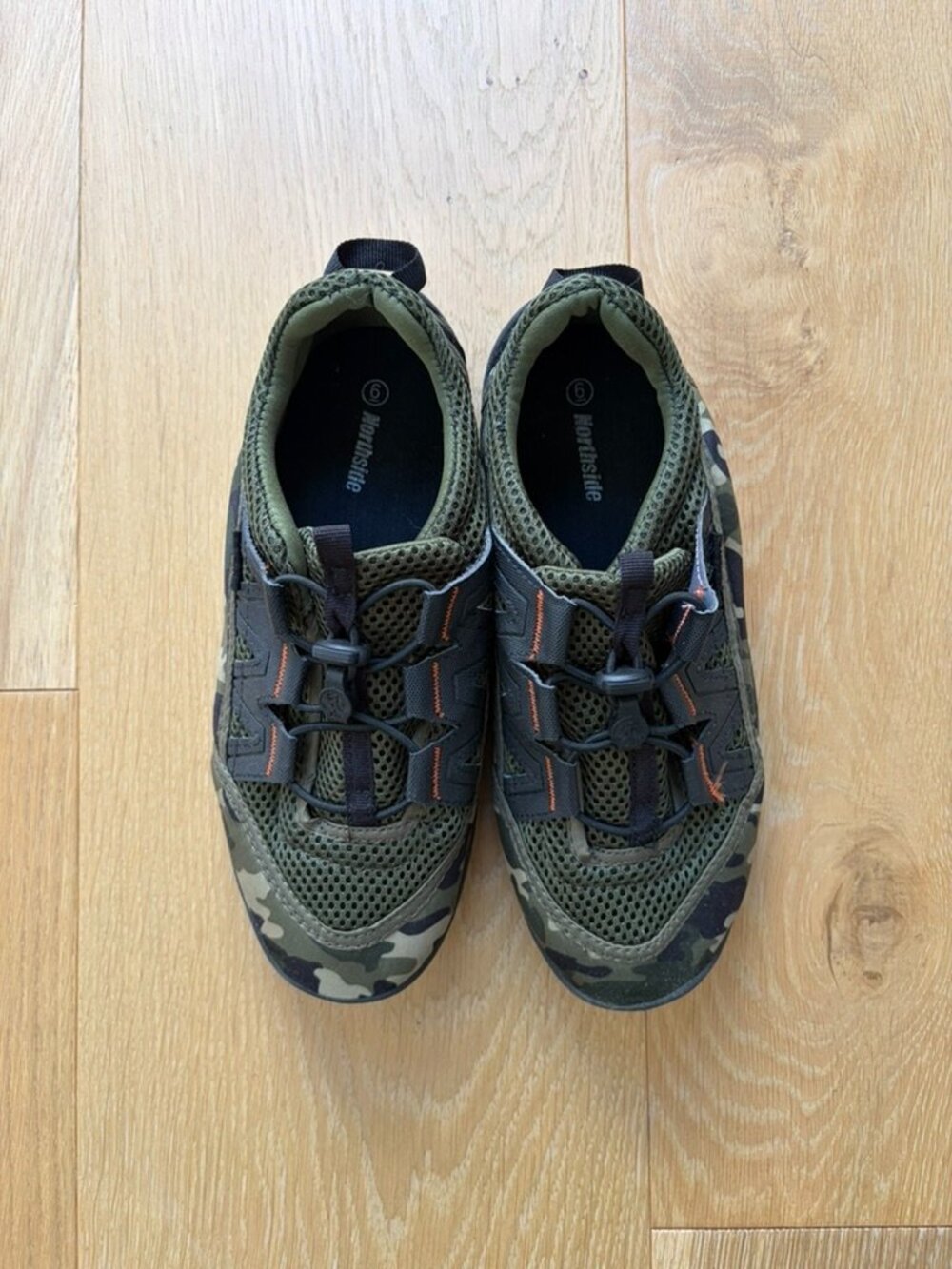 Northside Water Shoes - Size: Big Boy 6 - EUC (Only Worn Once)